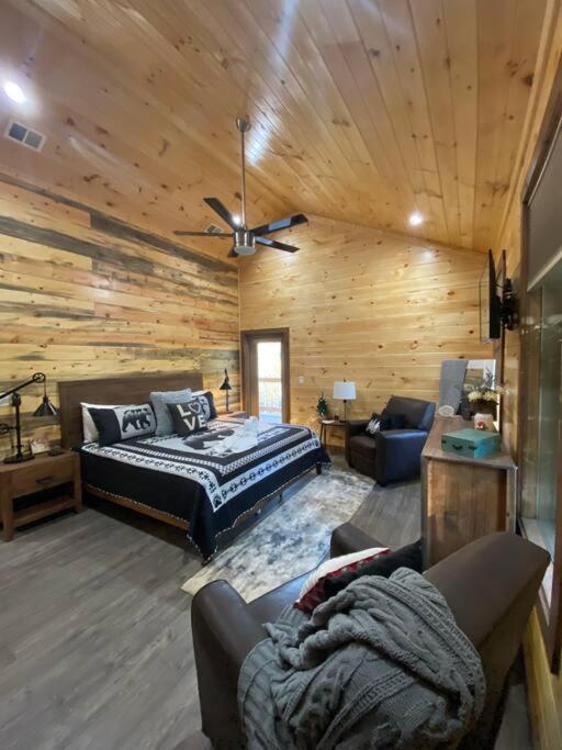 The Grand Tennessean Cabin- Four Bedroom Luxury Cabin In The Mountains 비둘기 포지 외부 사진
